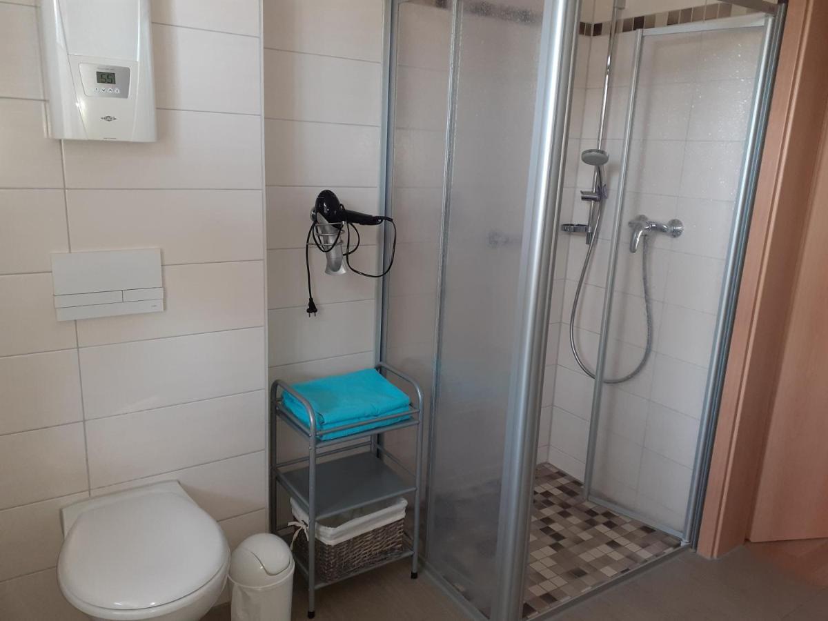 Ferienwohnung - August-Bebel-Str. 19 Oelsnitz  ภายนอก รูปภาพ