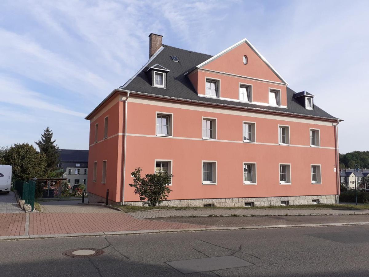Ferienwohnung - August-Bebel-Str. 19 Oelsnitz  ภายนอก รูปภาพ