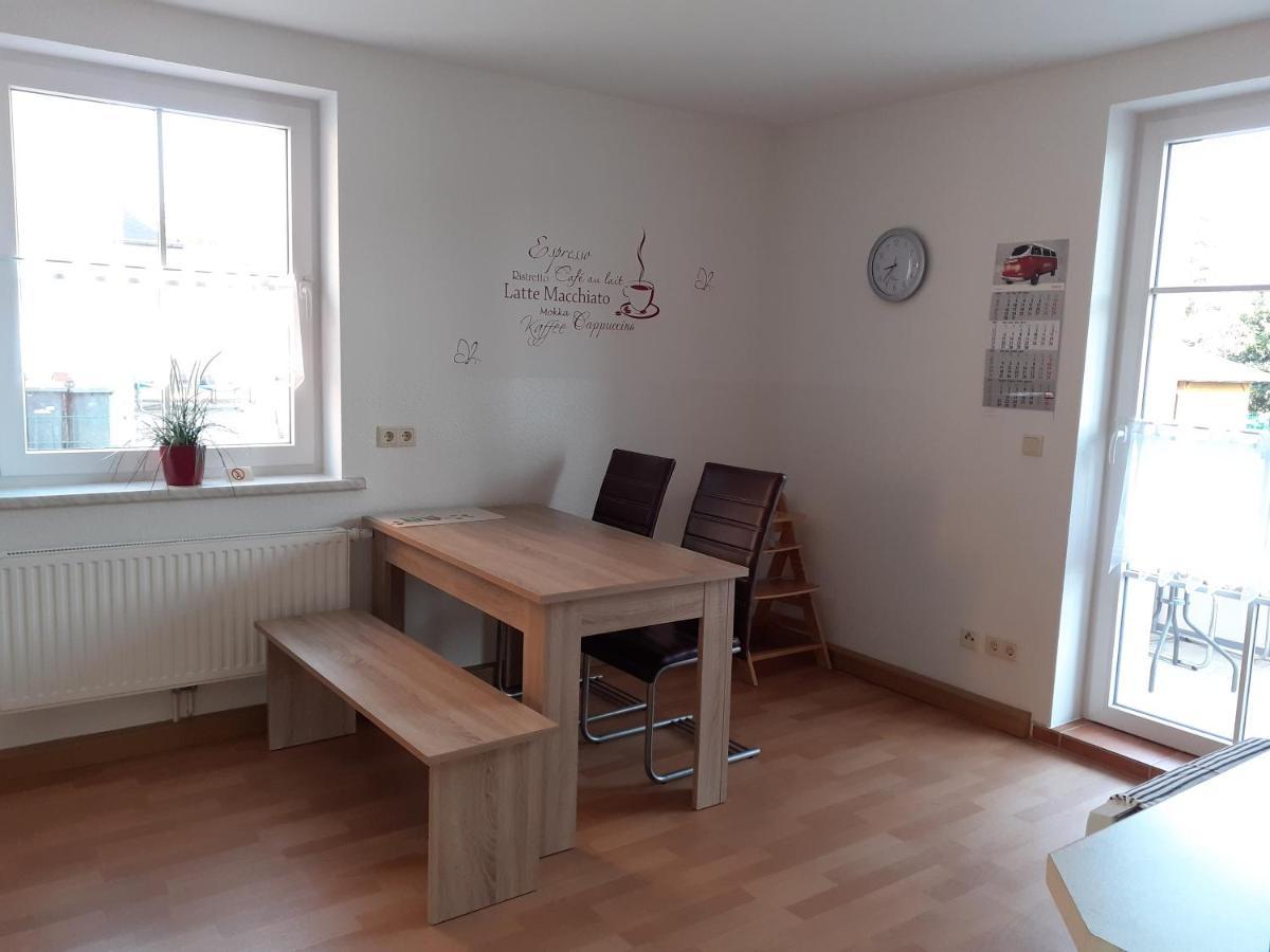 Ferienwohnung - August-Bebel-Str. 19 Oelsnitz  ภายนอก รูปภาพ